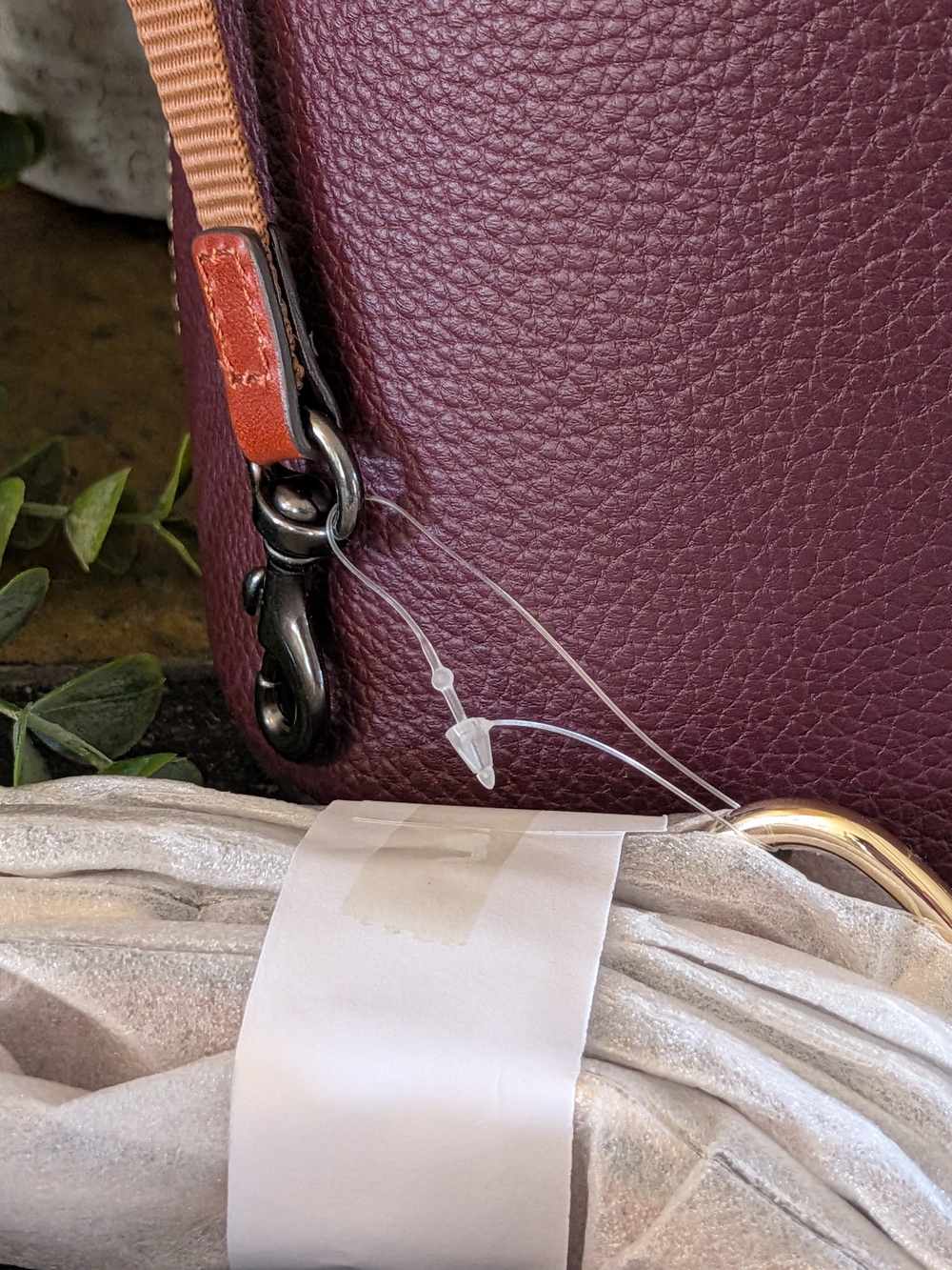 NWT! Dooney & Bourke Pebble Grain Domed Satchel in BORDEAUX - - Picture 5 of 9